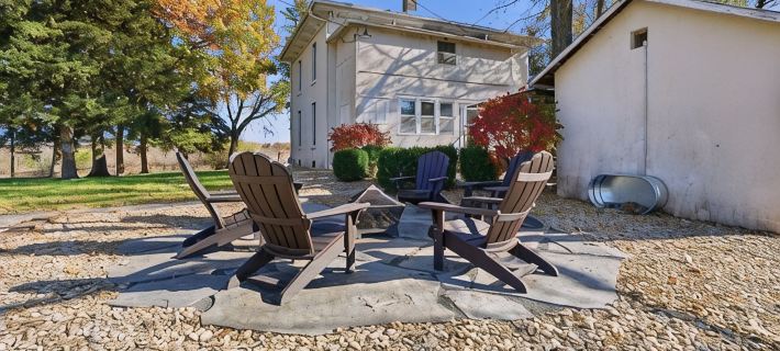 Relaxing Country Hideaway on the Edge of Lawrence - Minutes to Mass Street! Hotels in Douglas County