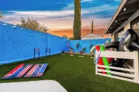 Game Room-Pool heated w/jacuzzi-Waffles-2 California King Beds-U of A 8 miles - สระว่ายน้ำส่วนตัว