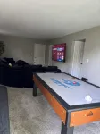 VRBO in the heart of Speedway. - Wifi