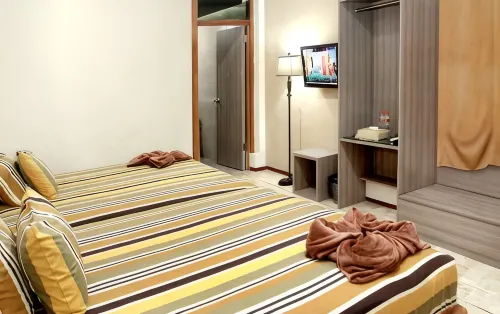 PULOSARI LIVING