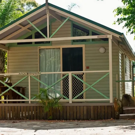 Lani's Holiday Island