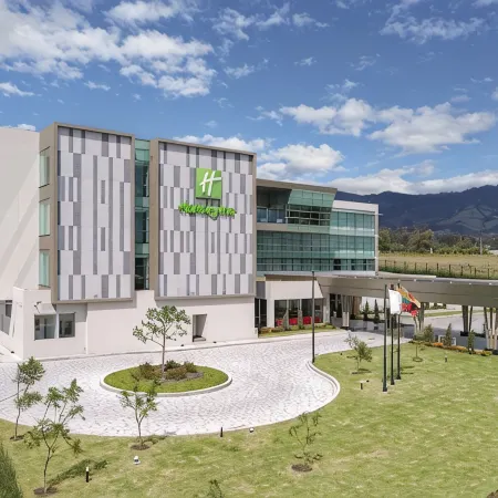 Holiday Inn QUITO AIRPORT by IHG