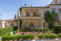 Hotel la Fuente de la Higuera