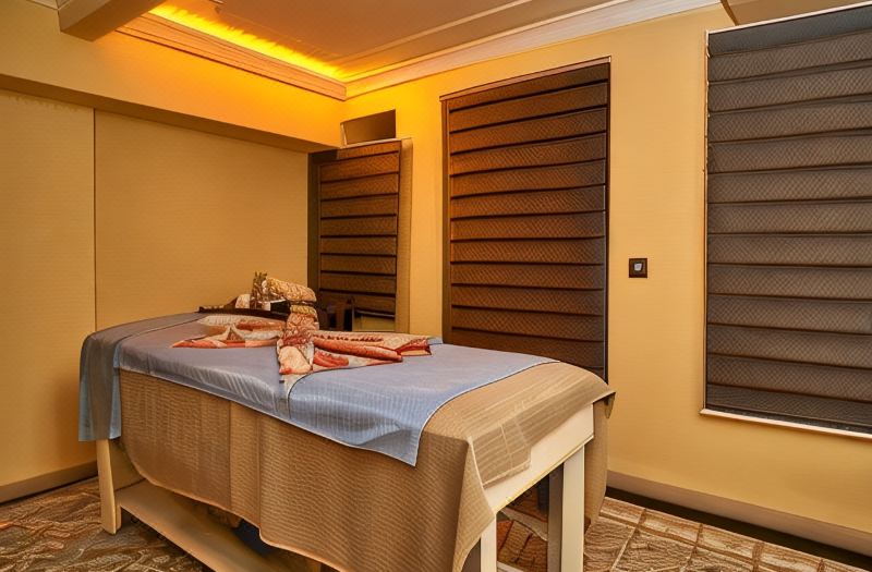 Amber Hotel & Spa