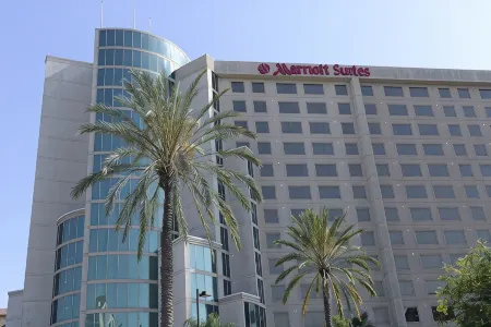 Anaheim Marriott Suites