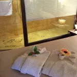 Hotel Rocca Della Sena - Bathtub