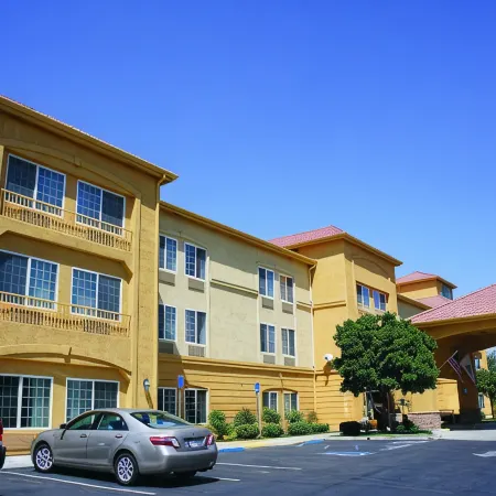 La Quinta Inn & Suites by Wyndham Visalia/Sequoia Gateway