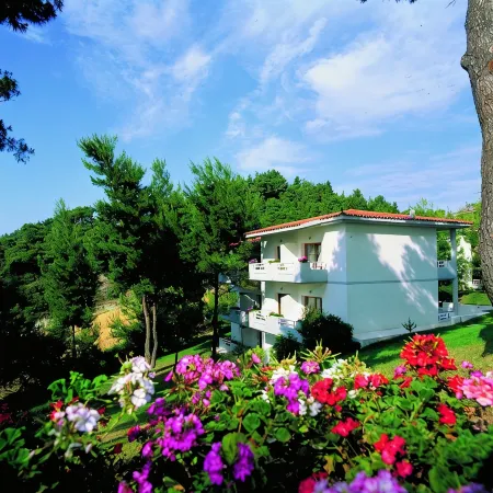 Possidi Holidays Resort & Suite Hotel