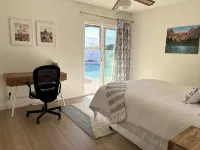 Desert Oasis with Pool + Mtn Views! + Golf - Private Pools