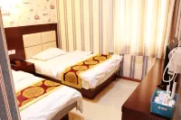 KUNMING BAOLIN INN - 2-نجوم