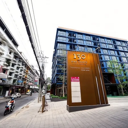 130 Hotel & Residence Bangkok