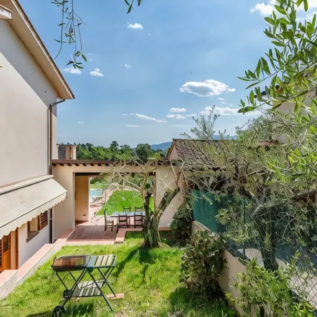 Panoramic Villa with Pool for Private Use