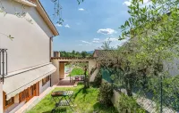 Panoramic Villa with Pool for Private Use -  case vacanza in affitto