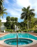 Escape to Paradise – Beautiful & Budget-Friendly Condo! - Uima-altaat