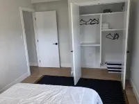 Cozy Irvine Creek Walk-Out Suite 10 mins to YEG Hotels in Leduc County