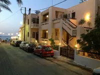 Ilias Apartments - Homestays