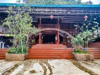 Flourish Homestay Hotel a 