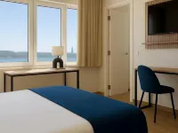 Hotel Infante Santo Hotels near Estrela Garden