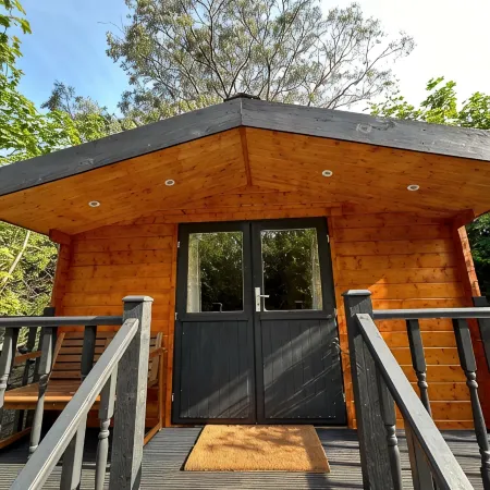 Cabin at the foot of Snowdon