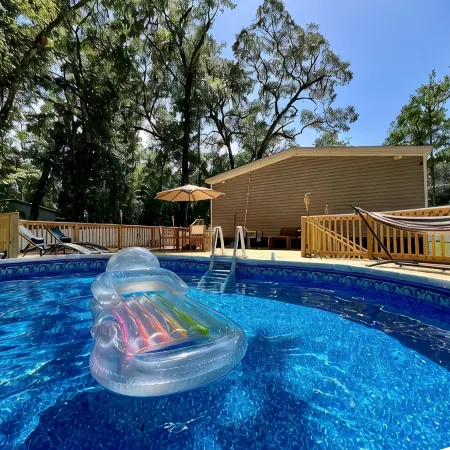 Saltwater Pool + Fire Pit Nights , Weeki Wachee