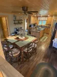 Luxury Waterfront Log Cabin ... Memories Abound - Chalets