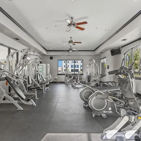 Stylish 1BR + pool Walk to Bars & Bites in the heart of Addison
