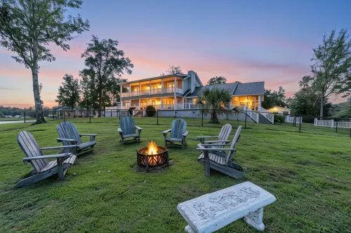 Lake Sinclair Waterfront – Peaceful 270° Peninsula