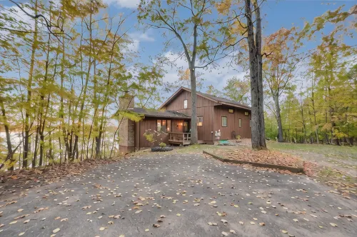 The Cuyuna "Retro Retreat" Family Lake Home