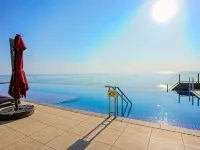 More Than Sokcho Lighthouse Branch Hotels near Sokcho Lighthouse Observatory