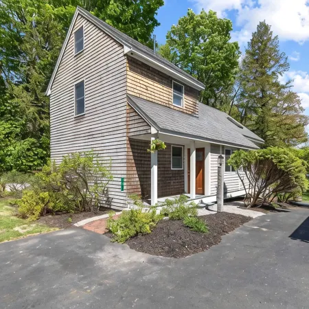 Sebago Breeze Lake House Отели в г. Каско