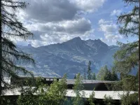Duplex Apartment in Arc 1800, Savoie, 40m2, ski in/out - Homestays