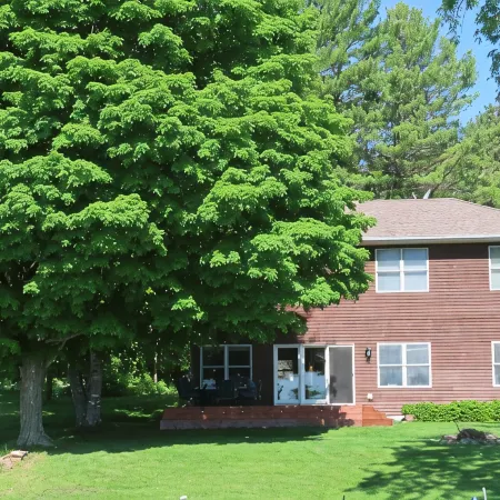 Ideal Summer Getaway! Two-story lake home on Rush Lake near Rush City/Cambridge