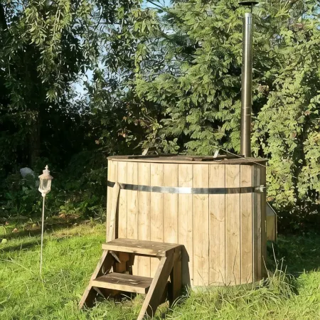 Mecklenbü mit Teich, Kamin, Sauna und Hotpott