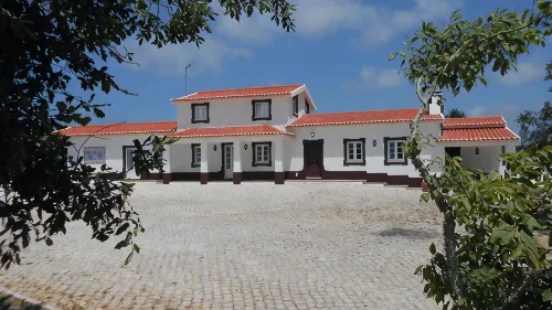 Quinta de Santa Isabel de Portugal - Vila