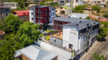 Alliance Hotel