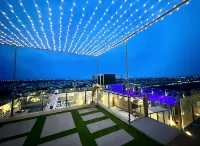 The Skyluxe