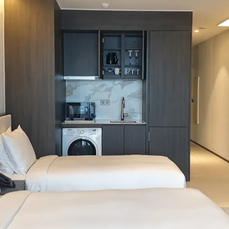 WAVE M HOTEL EAST