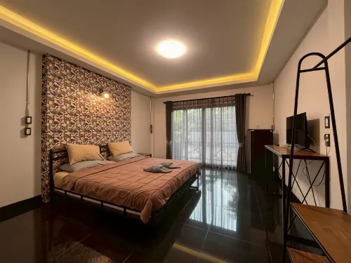 Re-Live Resort - 2-Star
