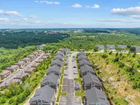 New! 3BR Condo, Private Hot Tub, Close to Strip