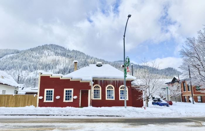 ★ Church House ★UNIQUE 2bd converted historic Wallace chapel, walk to everything