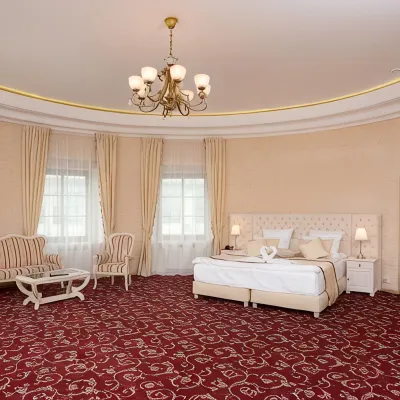 Marosejka 2/15 Hotel Hotel dekat Katedral St Basil