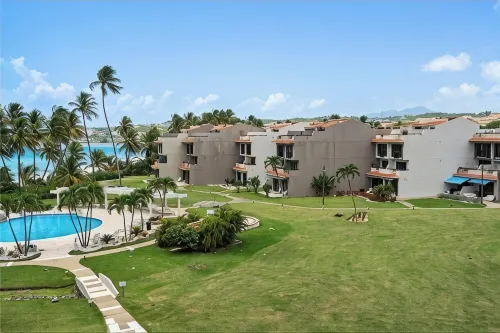 Amazing First Class Oceanfront Condo / the Perfect Getaway / Direct Beach Access - Boutique
