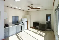 Jecheon Malma Pension - 膳食民宿