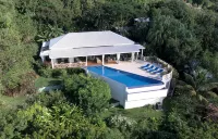 Secluded, exclusive, totally private luxury villa overlooking the prettiest bay. - Pools