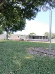 Charming 3 bedroom Florida Gator Camp 2.0 off the rim of Lake Okeechobee - BHR - 2 étoiles