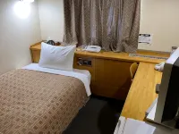 Sanuki Green Hotel Hotels in Ryugasaki