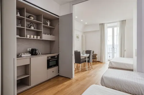 RG7 Apartments - Апартаменты