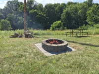 Romantic getaway in Southeastern Ohio.  Family and pet friendly. - Wifi