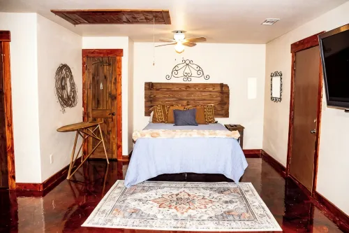 RanchWater Lodge In Granbury Texas