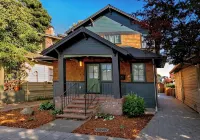 Designer Rockridge Retreat Near UC Berkeley - Breakfast